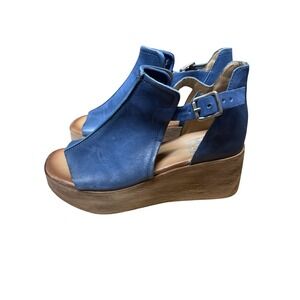 Miz Mooz Wedge Sandals Womens Size 8.5 Blue Gloria Leather Platform Ankle Strap